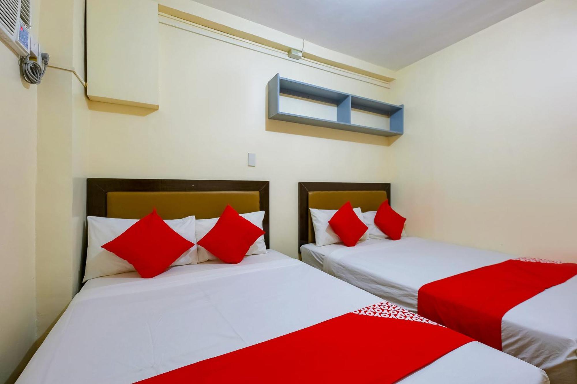 Oyo 431 Apollo 11 Apartelle Pasay Exterior photo